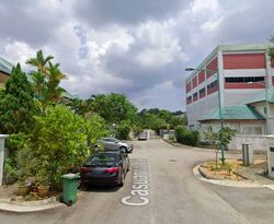 Sembawang Hills Estate (D20), Terrace #563492661